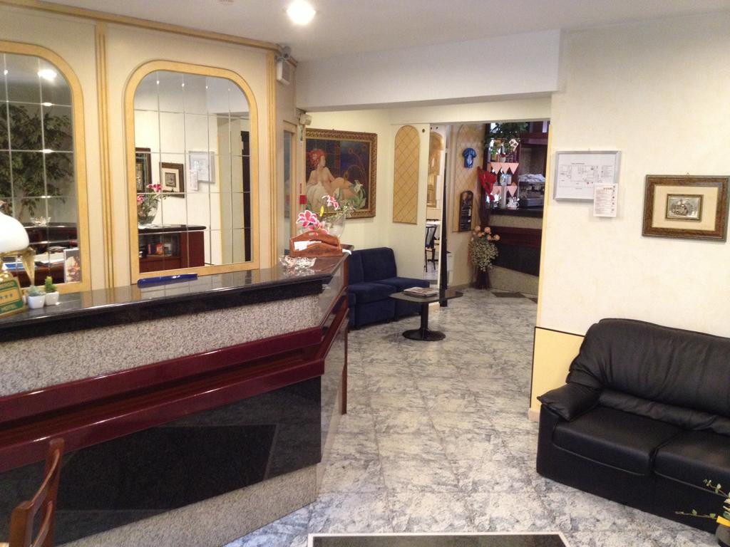 Vienna Hotel Mailand